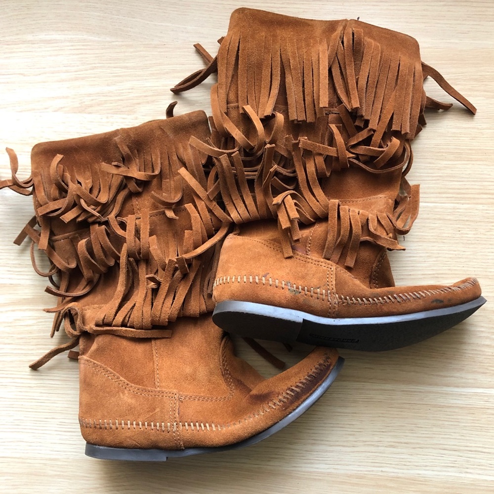 Minnetonka Triple Fringe Boot